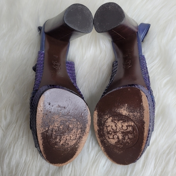 Tory Burch Purple Chunky Embossed Deidre Heels - Picture 11 of 14